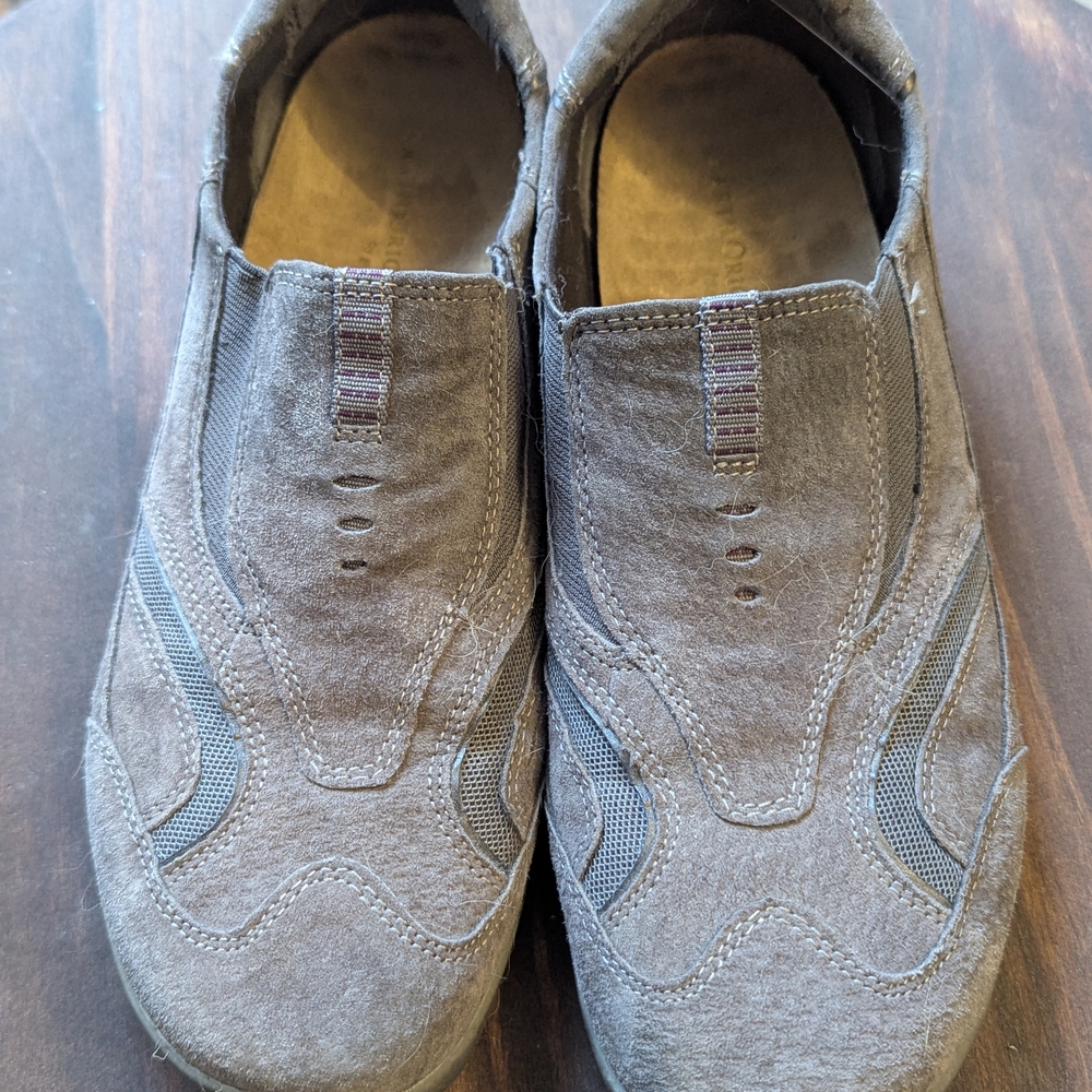Earth Origins Gray Flats Comfortable Slip-On Loafers